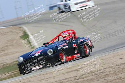 media/Feb-19-2022-Cal Club SCCA Super Tour (Sat) [[420969159b]]/Group 2/Race (Grapevine)/